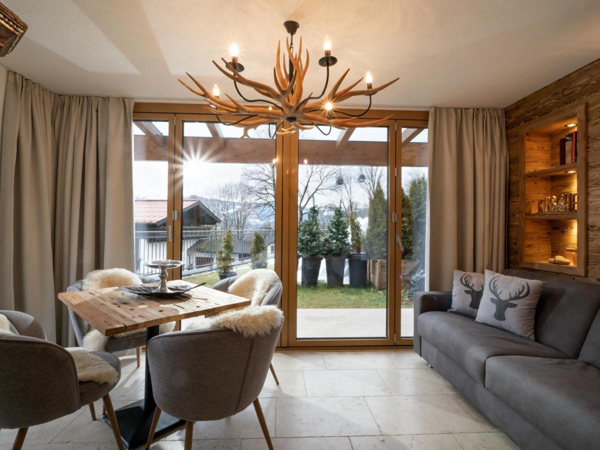 Alpine Lodge Brixen ブリクセン イン ターレ エクステリア 写真