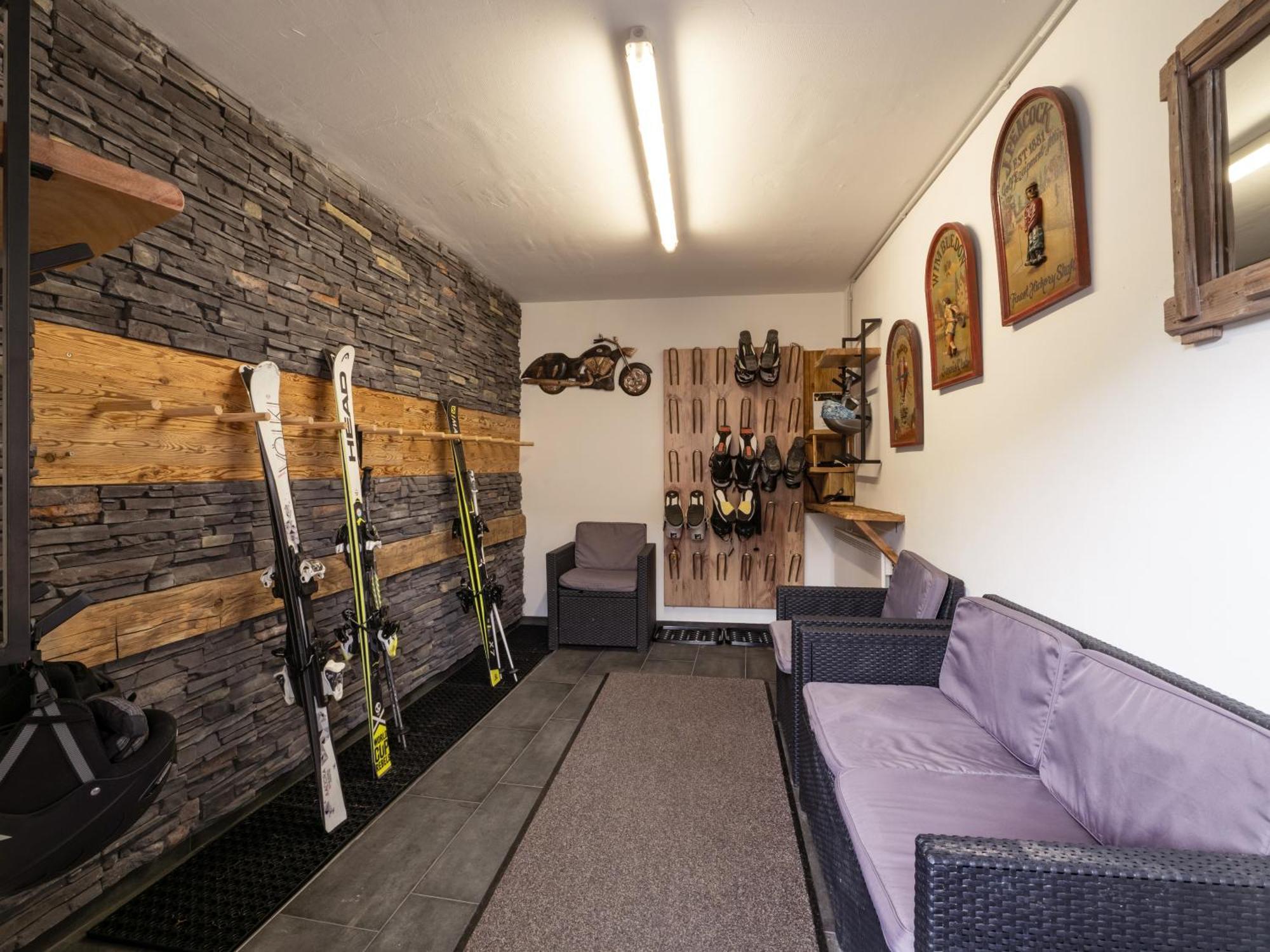 Alpine Lodge Brixen ブリクセン イン ターレ エクステリア 写真
