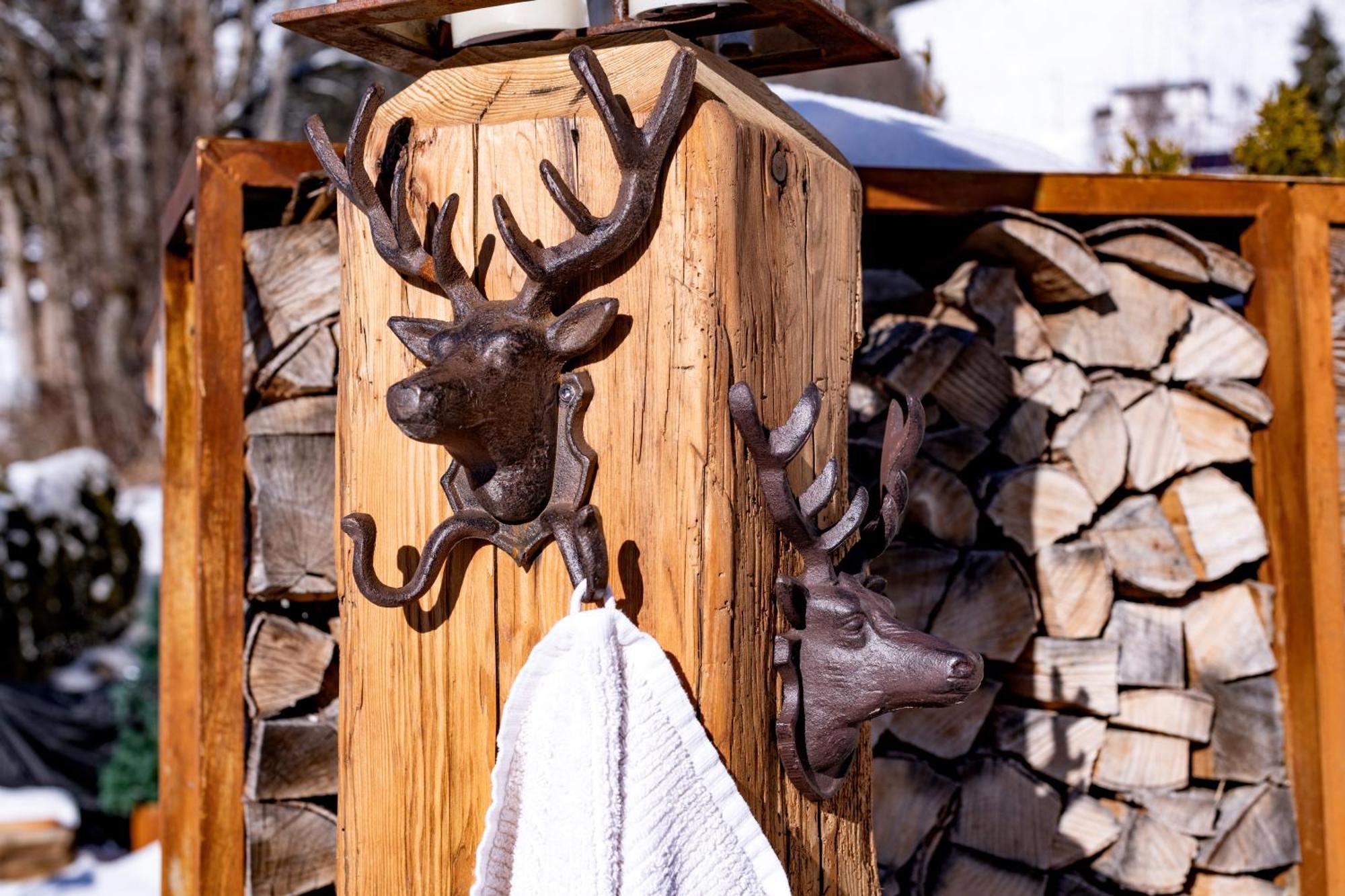Alpine Lodge Brixen ブリクセン イン ターレ エクステリア 写真